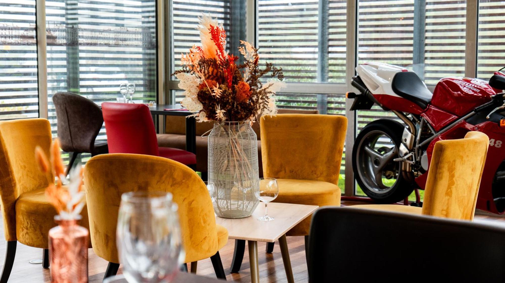 Les Genets Hotel 2*