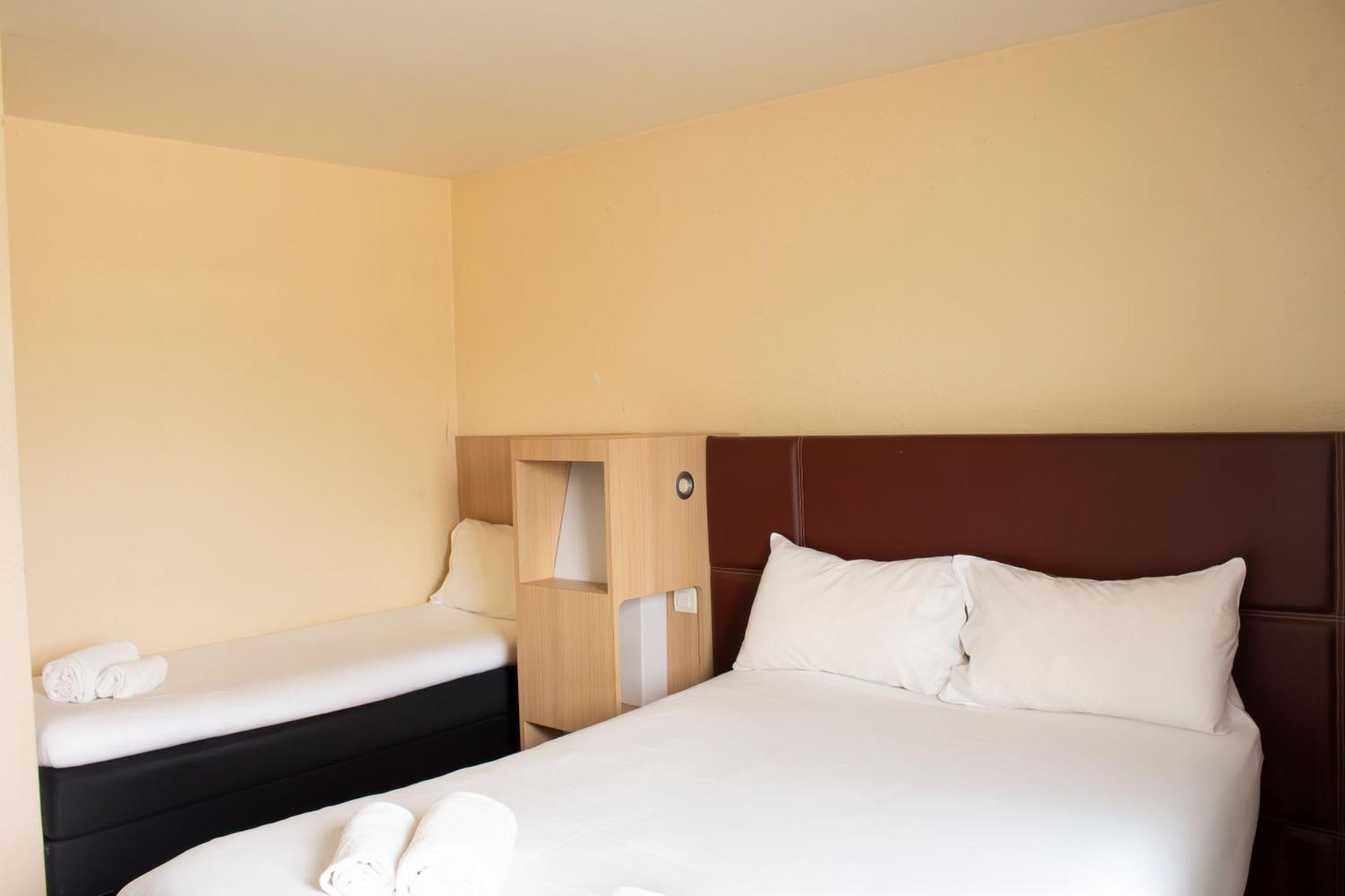 Les Genets Hotel 2*